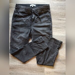 Women’s Dark Gray Stretch Jeans. Size 4